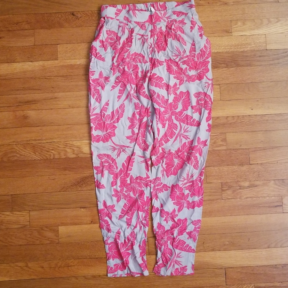 H&M Cropped Pants